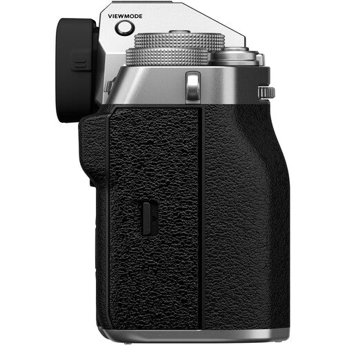 Fujifilm X-T5 Body with 16-80mm (Silver)